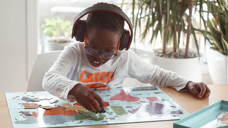 24 Activities for Kids to do While Listening to Audiobooks